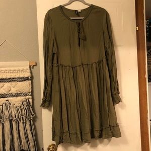 Army green tunic top